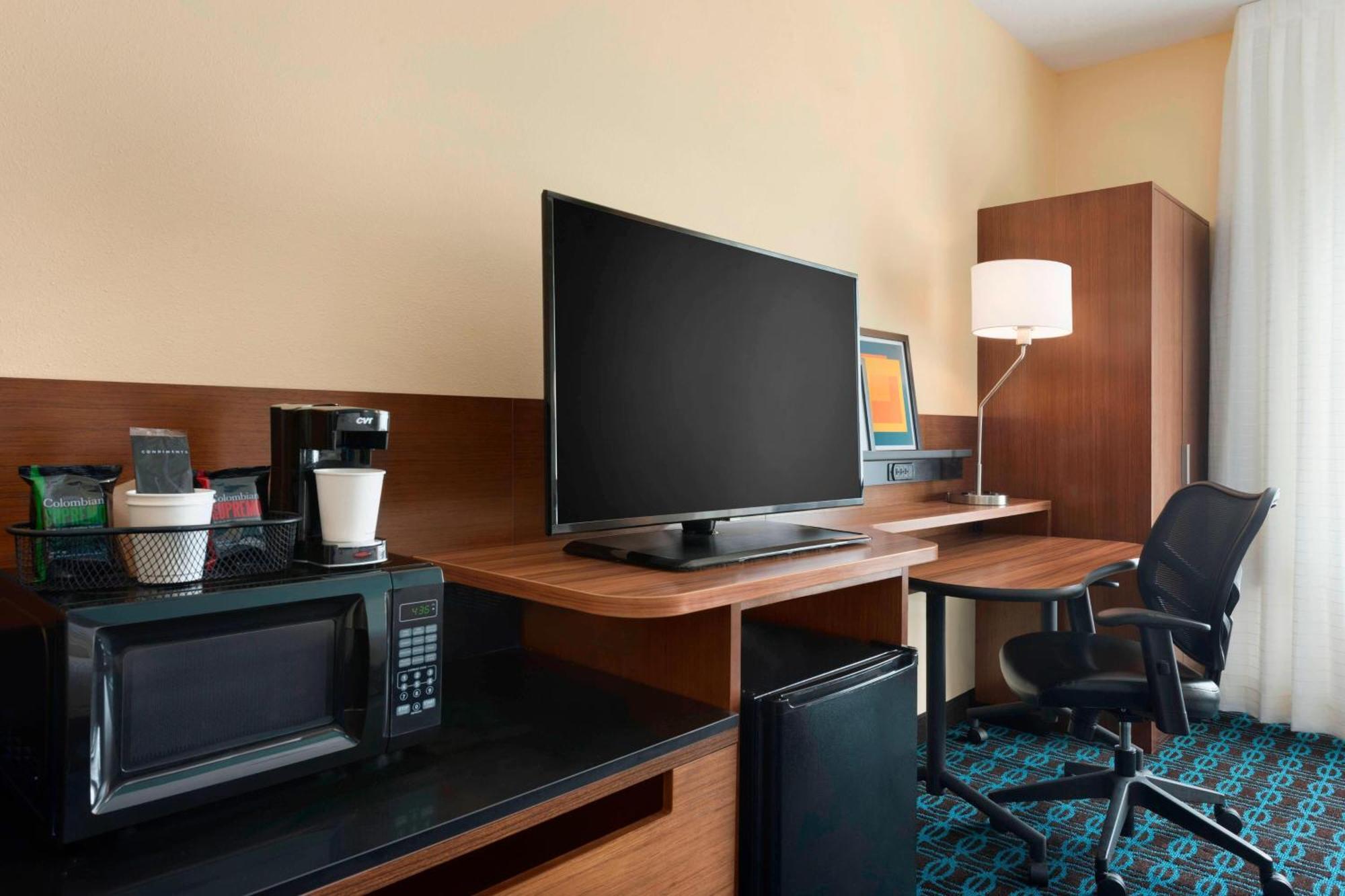 Fairfield Inn & Suites Hartford Manchester Extérieur photo